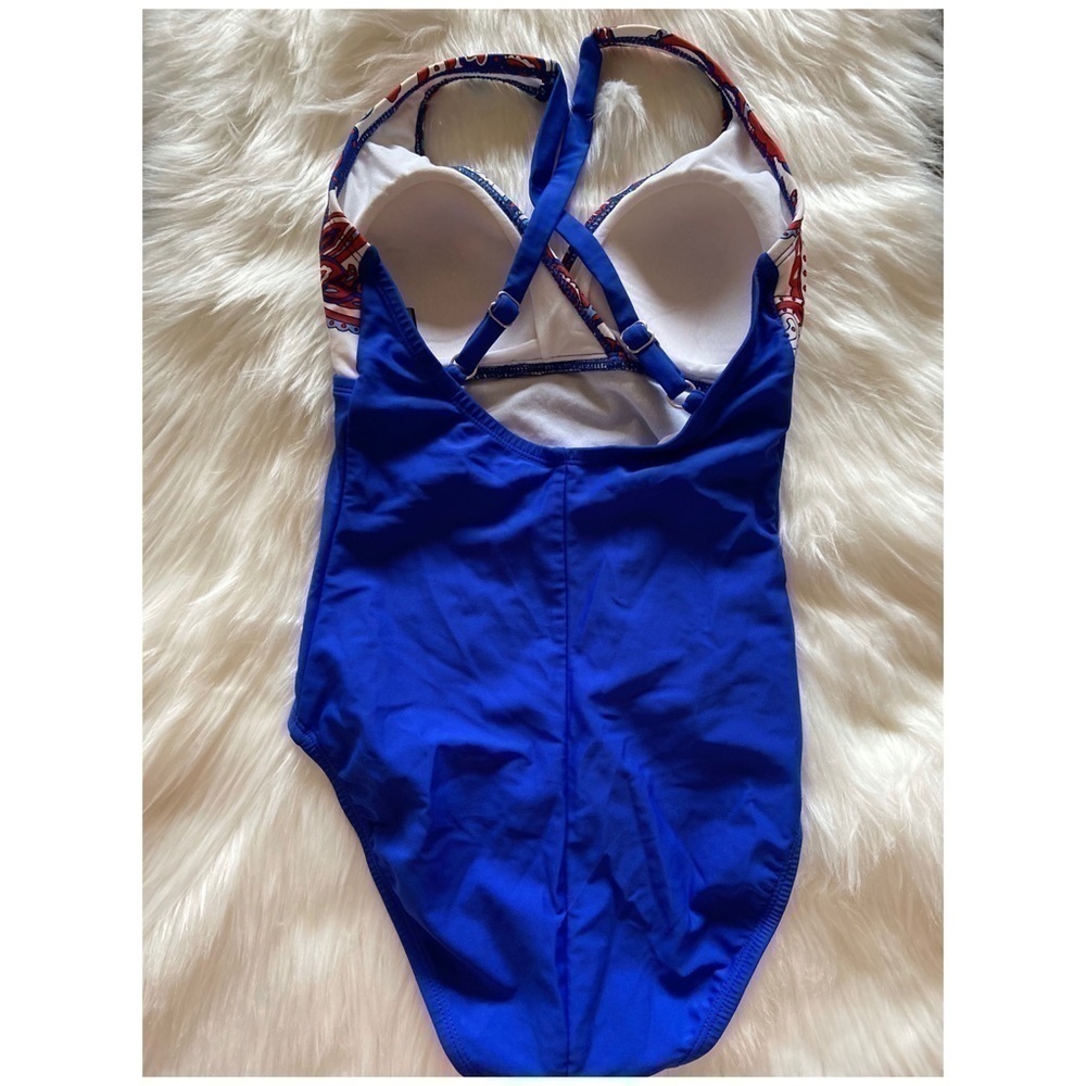 CATALINA One Piece Swimsuit - Picture 3 of 6